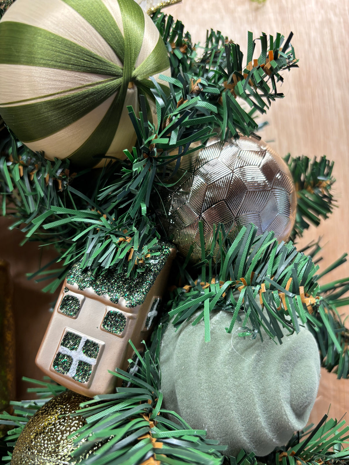 Green and Gold Bell Wreath