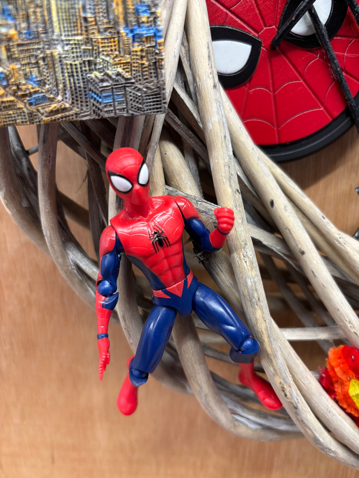 Web Slinger Showdown Wreath