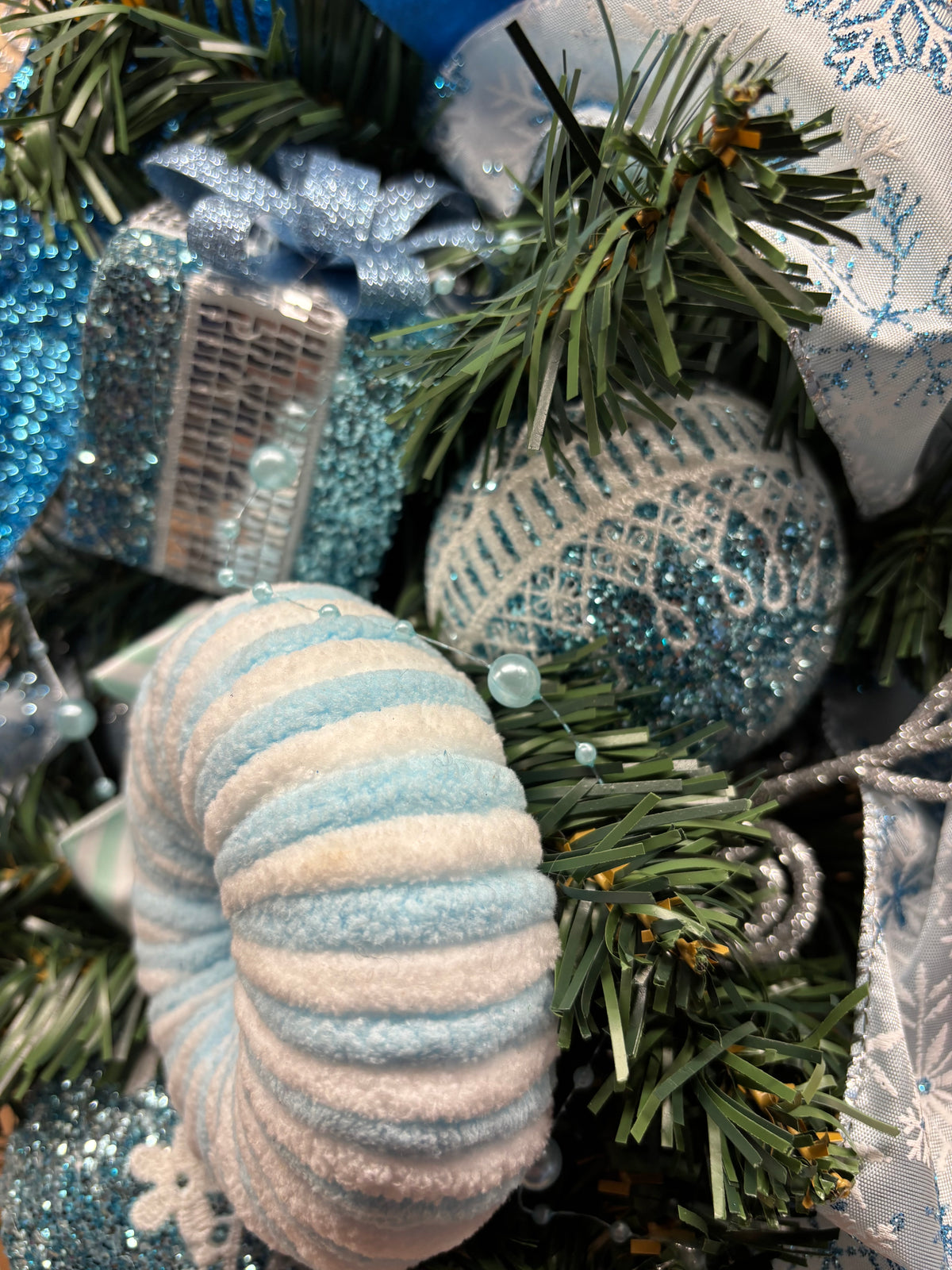 Blue and White Festive Swag