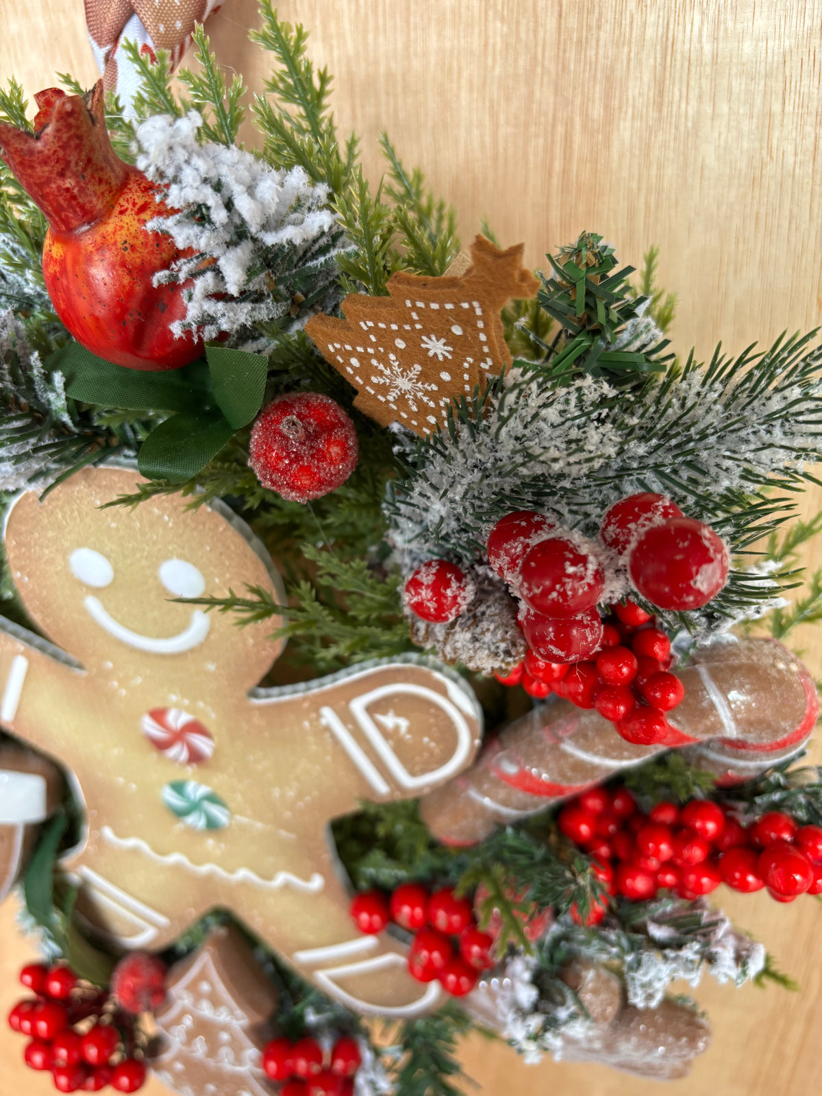 Gingerbread Berries Wreath