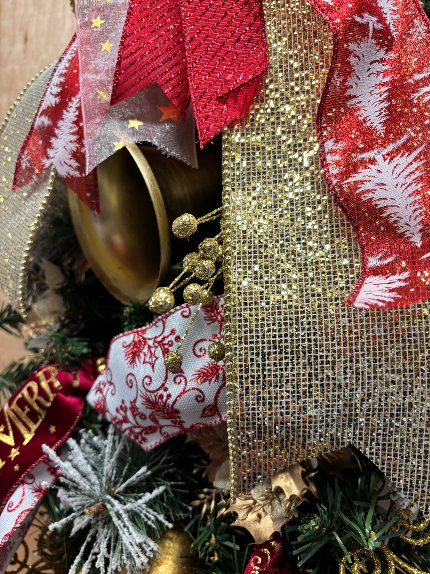Green and Gold Swag Wreath